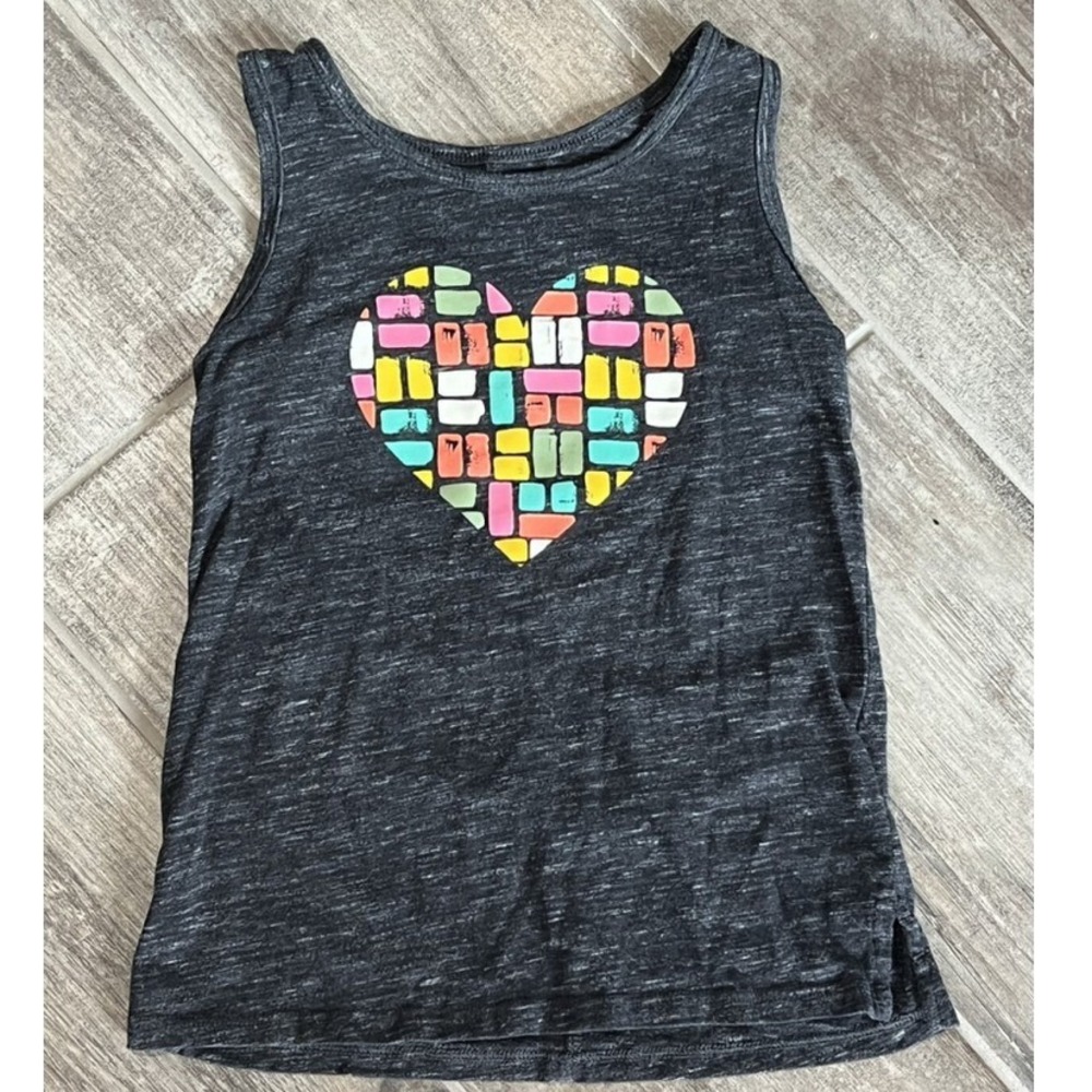 Cat &‎ Jack Girls Heart Graphic Tank Top Gray Sleeveless Summer Sports Size 6